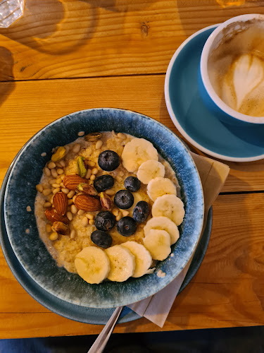 Schöndorf Bratislava - Gastronómia a pohostinstvo