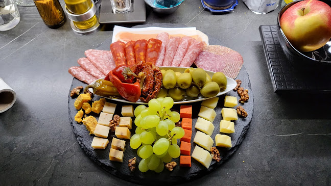 Opinii despre Vináreň - Kaviareň - LARC în Záhorská Bystrica - Gastronómia a pohostinstvo