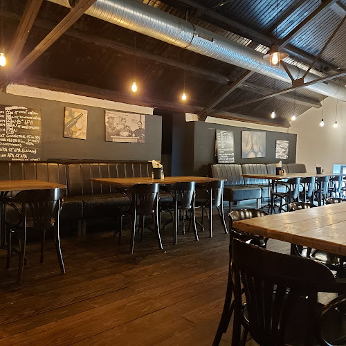 Opinii despre Ružinovský pivovar Komín în Ružinov - Gastronómia a pohostinstvo