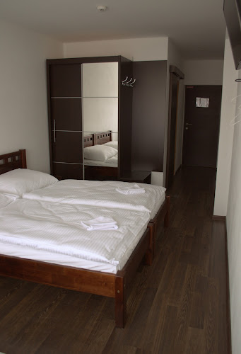 Leone Pub&Reštaurácia - Harichovce