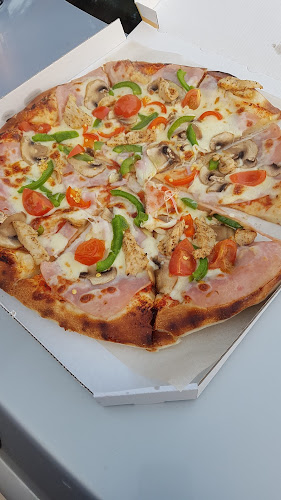 Pizza Robertto Bardejov - Gastronómia a pohostinstvo