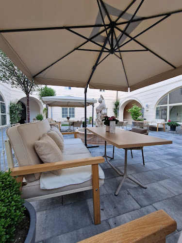 OPERA Prosecco Bar - Banská Štiavnica