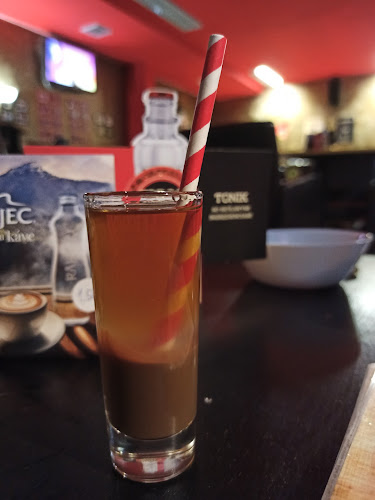 Opinii despre Nebra în Bratislava - Gastronómia a pohostinstvo