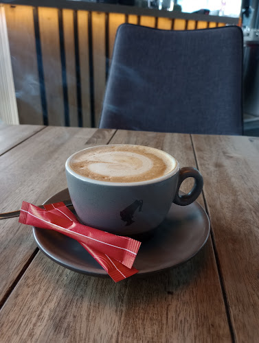 Opinii despre CUBE CAFÉ în Staré Mesto - Gastronómia a pohostinstvo