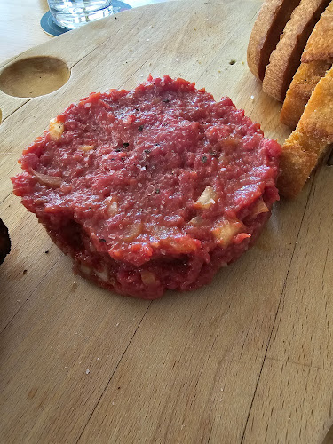 Country Saloon - Senec