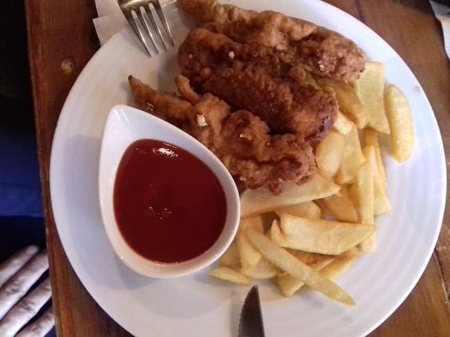 Opinii despre Reštaurácia a penzión Villa Regia în Košice - Gastronómia a pohostinstvo