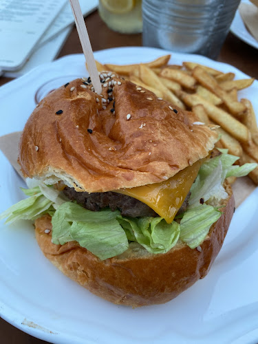 Pláž Staré Mesto - Gastronómia a pohostinstvo