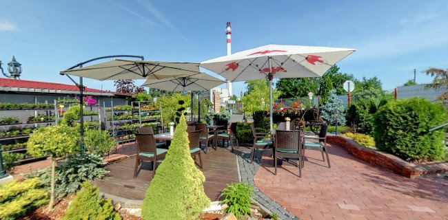 Garden cafe - Maškrtná Katka - Malé Uherce