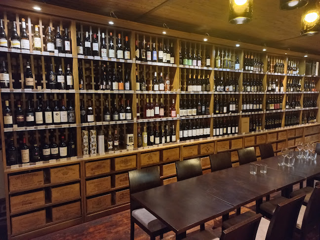 Vinotéka pri Modrom kostolíku - Bratislava