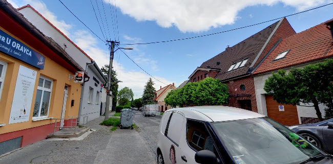 Comentarii opinii despre Gurmánsky dvor u Oravca