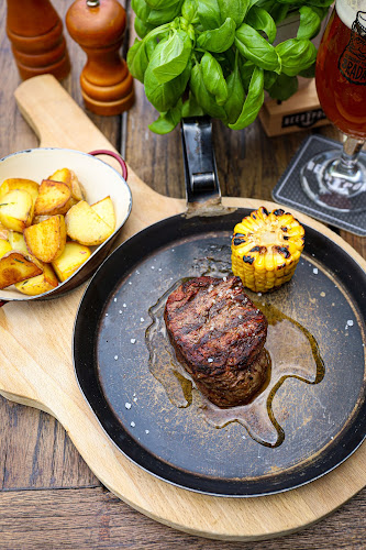 Plnofúz - Gastronómia a pohostinstvo