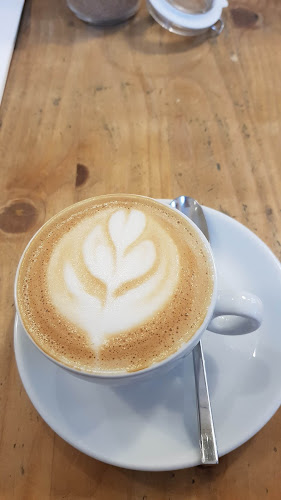 Sedmokrásková 6, 821 01 Bratislava