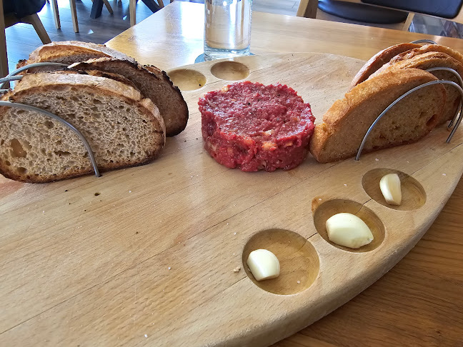 Opinii despre Country Saloon în Senec - Gastronómia a pohostinstvo