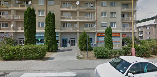 Potraviny vo dvore (Považská Bystrica)