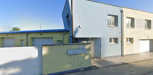 Reštaurácia Racing