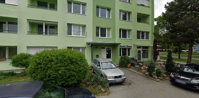 Sweet House CUKRÁREŇ & KAVIAREŇ