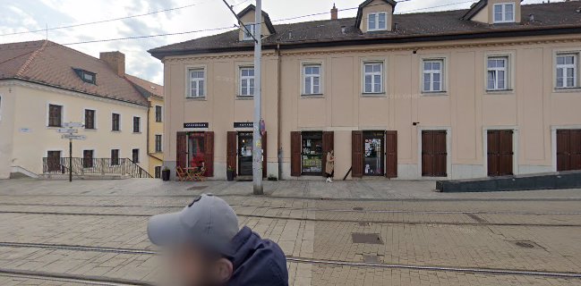 Pause Coffee & Sweets