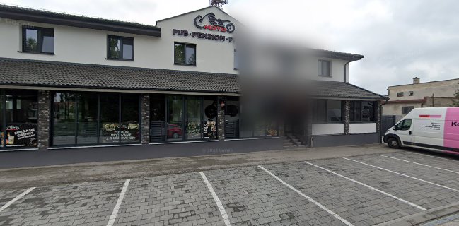 Moto Pub