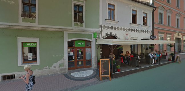 Frais restaurant, coctails, vine