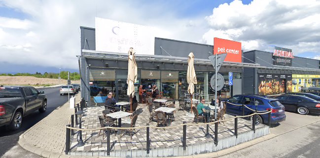 Zoraya Restaurant & Caffé