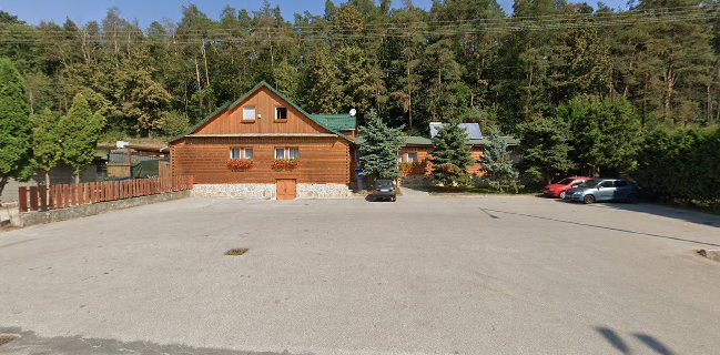 Motorest Pod lesíkom