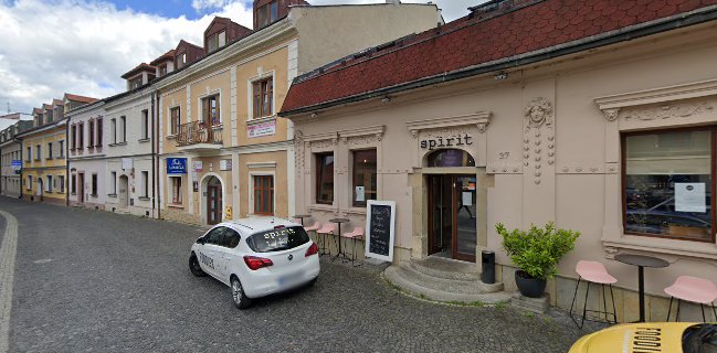 Reštaurácia Monika