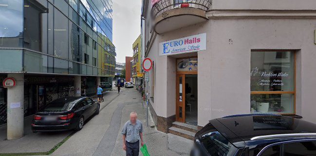 NÁŠ DVOR, Potraviny nie otraviny