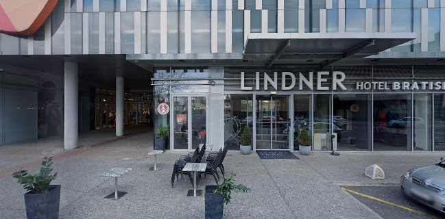 Bar & Lounge Outlook Bratislava