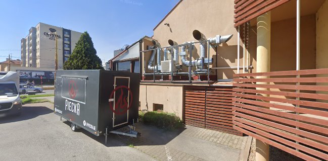 OhniskO Fire Dining & Brew Bar