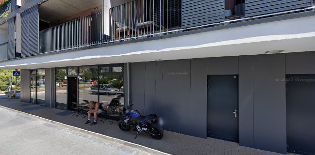 Jolka - kaviareň a pražiareň kávy / cafe & coffee roastery