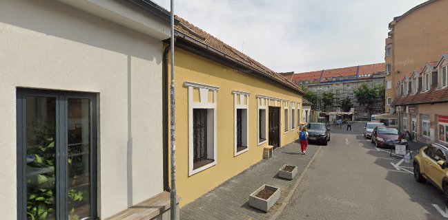 Street Food & Cafe Possonium