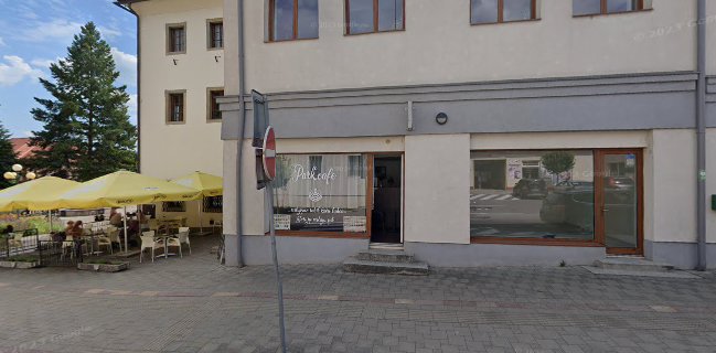 Opinii despre Park Cafe în Nová Baňa - Gastronómia a pohostinstvo